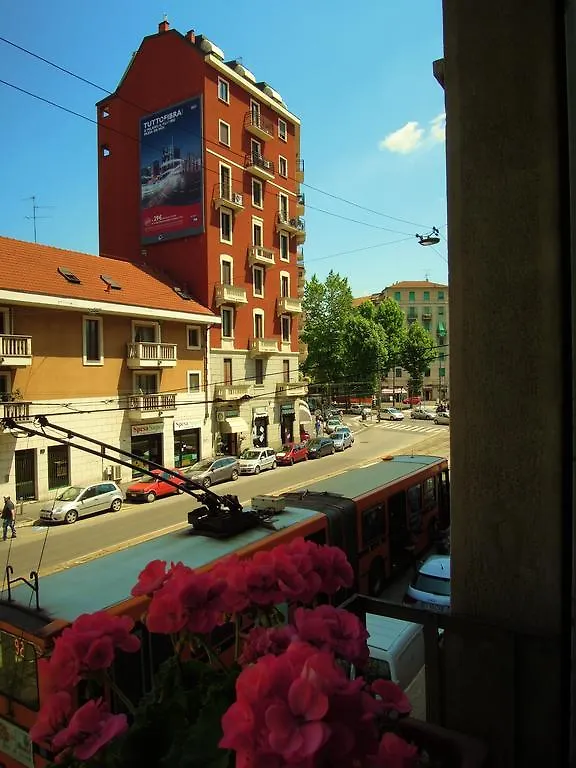 Anna Maria House B&B Milan