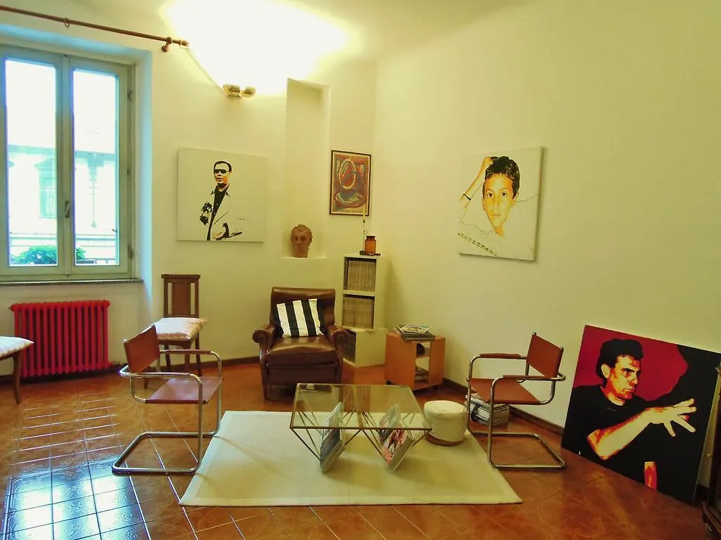 Guest house Anna Maria House B&B Milan Italy